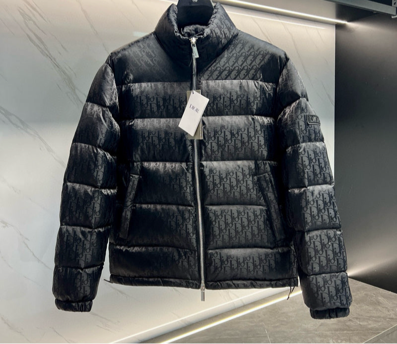 Dior “Oblique” Black Edition