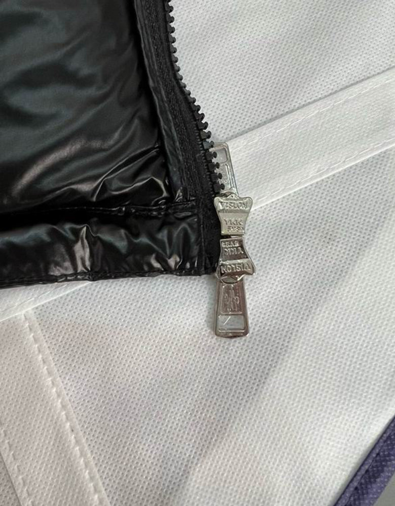 Moncler “Montbeliard”