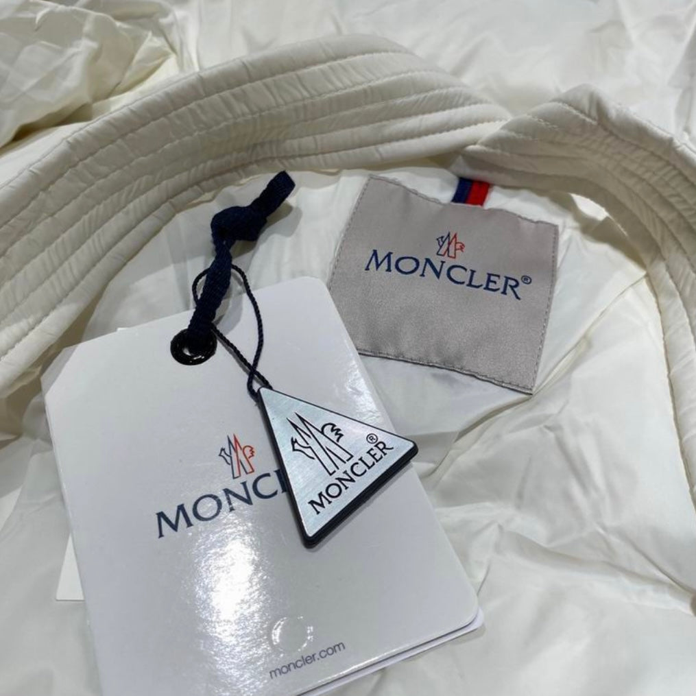 Moncler “Vintage”